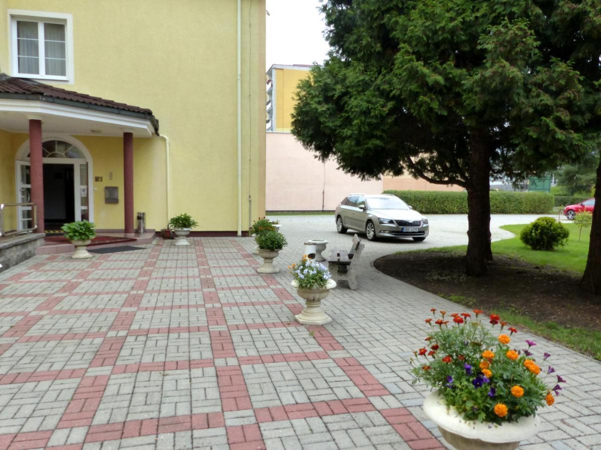 Penzion Harmonie Chodov  Ngoại thất bức ảnh